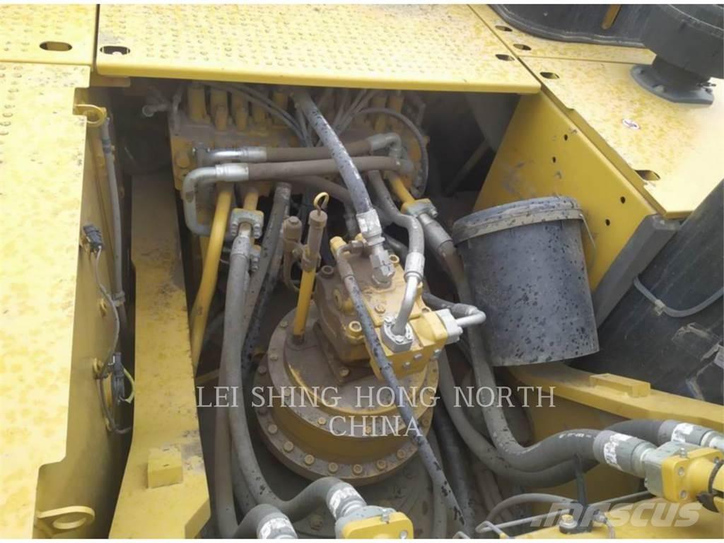 CAT 340D2L حفارات زحافة