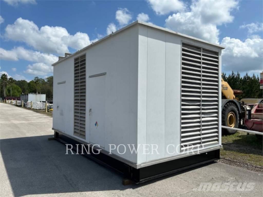 CAT 3412 مولدات ديزل