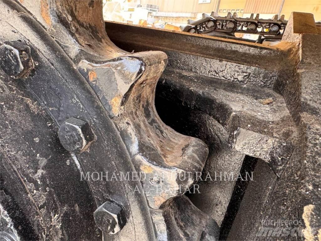 CAT 345-07GC حفارات زحافة