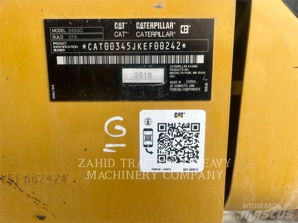 CAT 34507GC حفارات زحافة