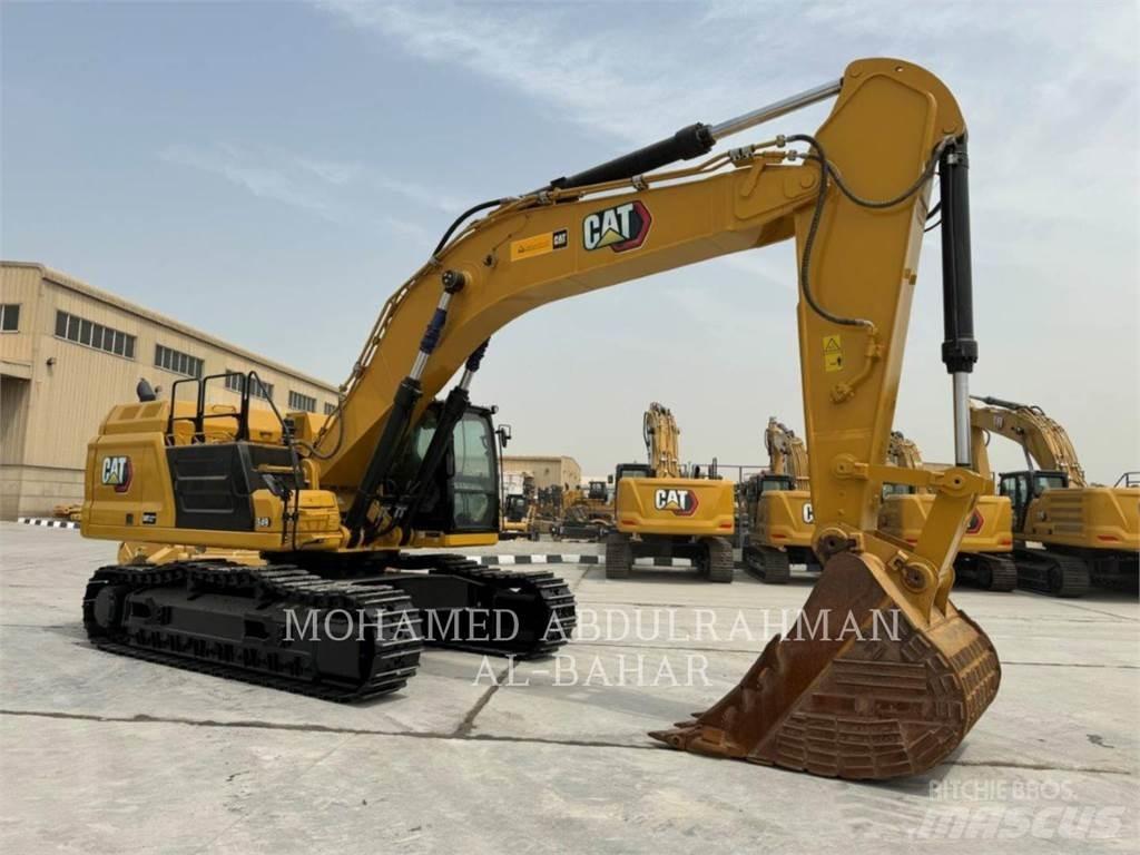 CAT 349 حفارات زحافة