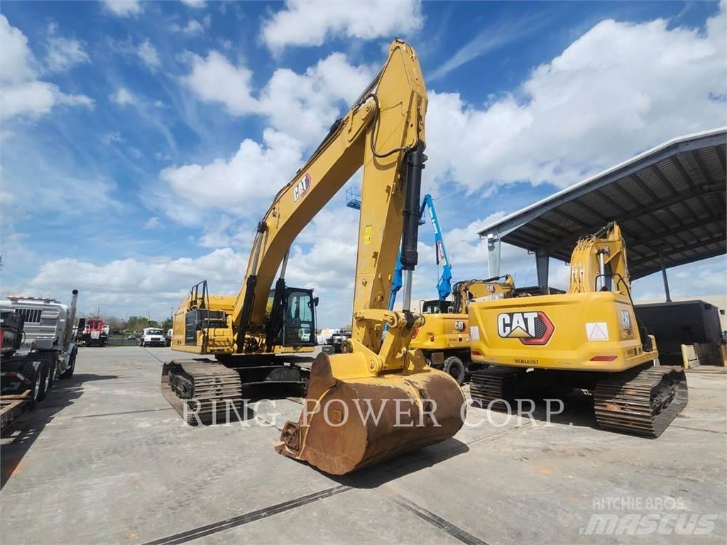 CAT 349 حفارات زحافة