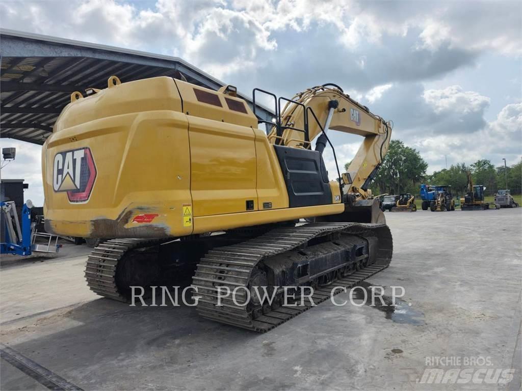 CAT 349 حفارات زحافة