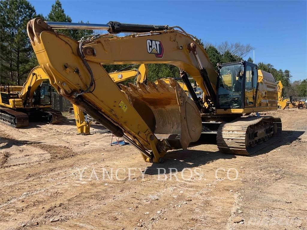 CAT 349 11 حفارات زحافة