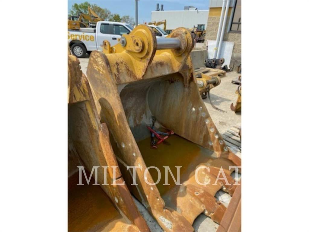 CAT 349 BUCKET 55IN دلاء