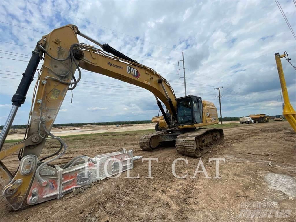 CAT 34907 حفارات زحافة