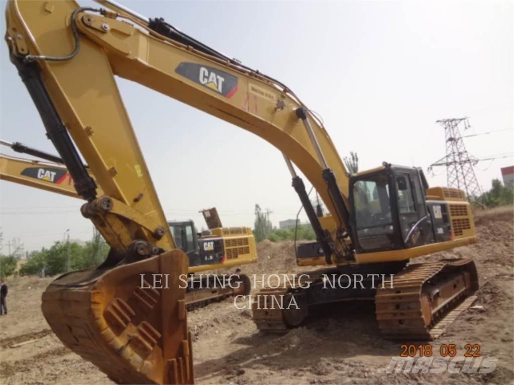 CAT 349D2 حفارات زحافة