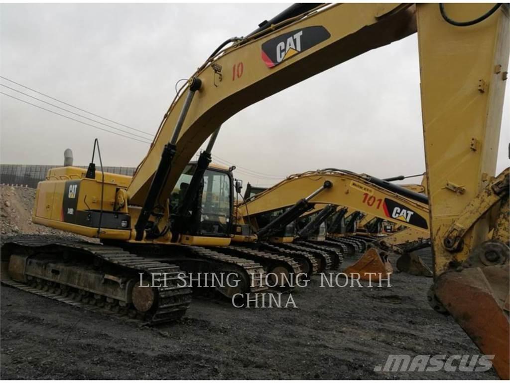 CAT 349D2 حفارات زحافة