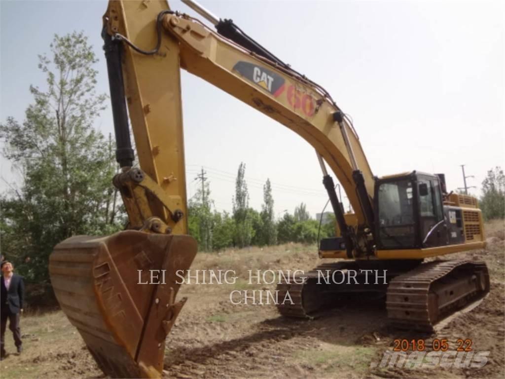 CAT 349D2 حفارات زحافة
