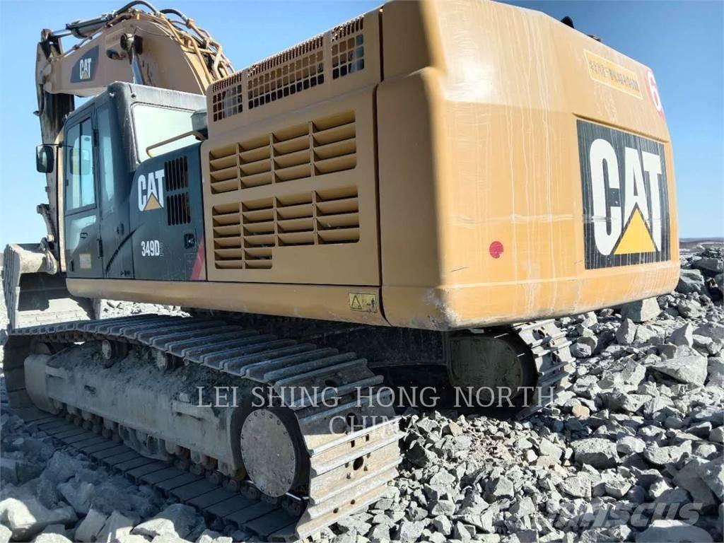 CAT 349D2 حفارات زحافة