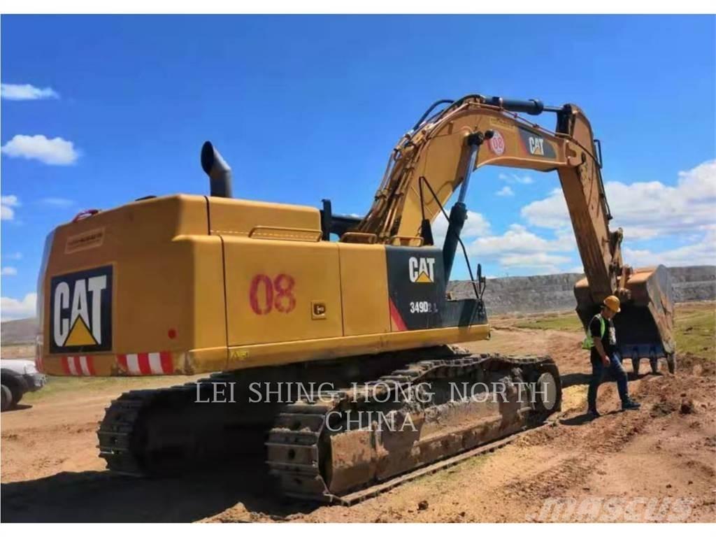 CAT 349D2L حفارات زحافة