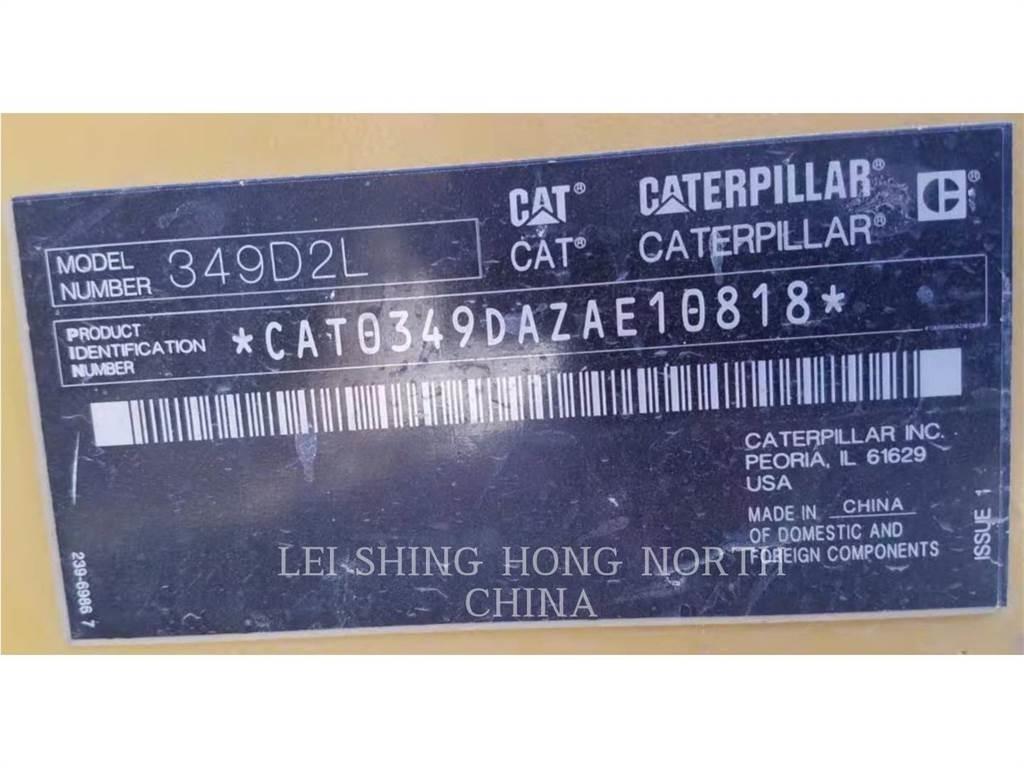 CAT 349D2L حفارات زحافة