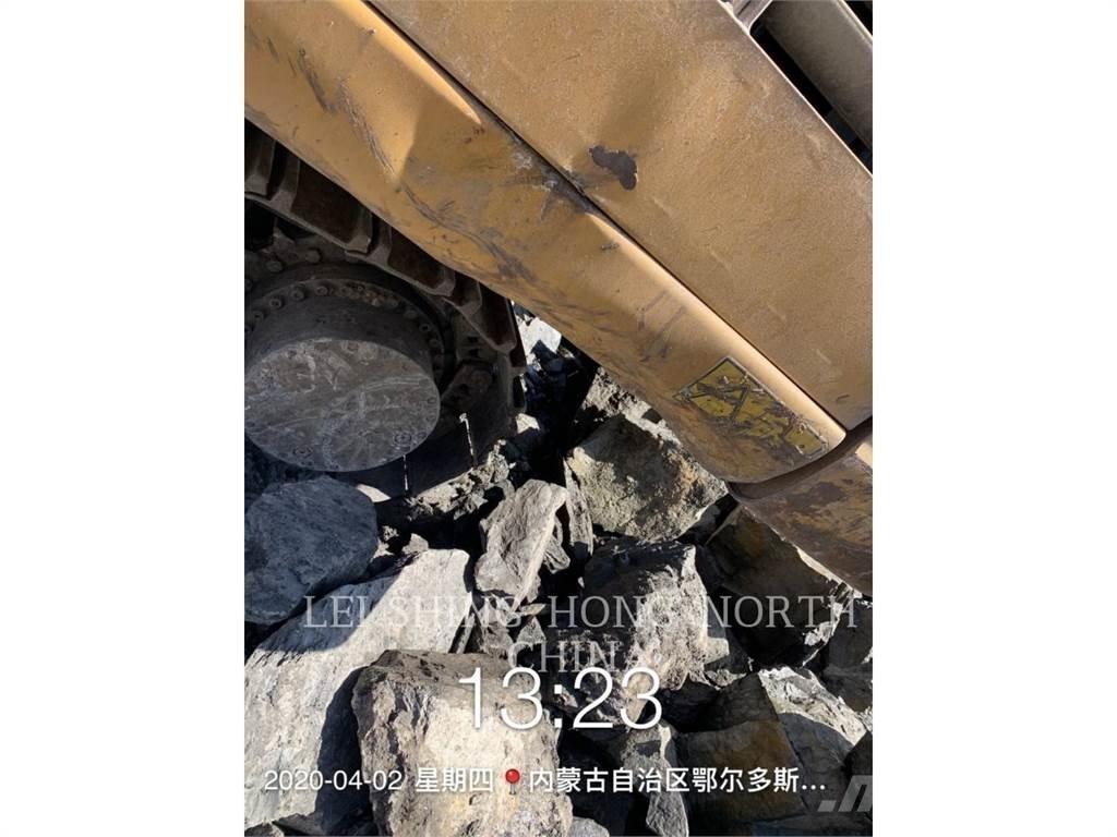 CAT 349D2L حفارات زحافة