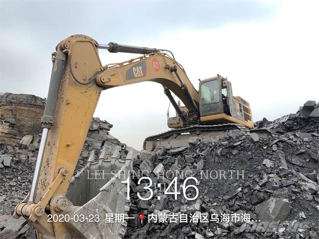 CAT 349D2L حفارات زحافة