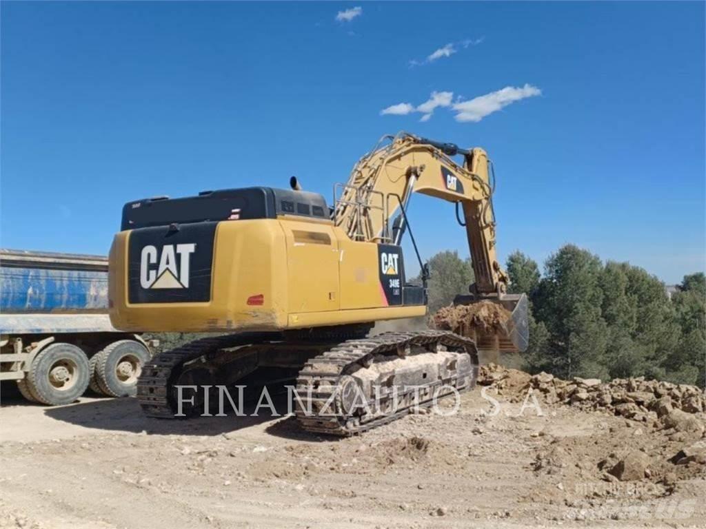 CAT 349E حفارات زحافة