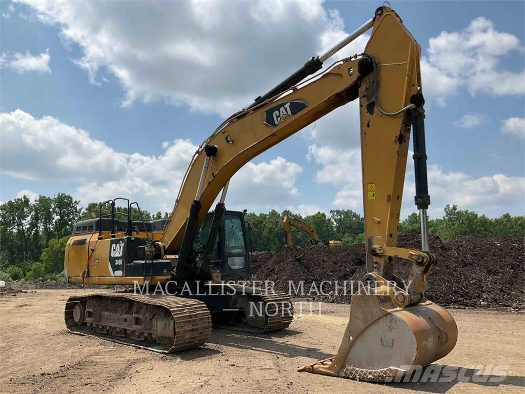 CAT 349EL حفارات زحافة