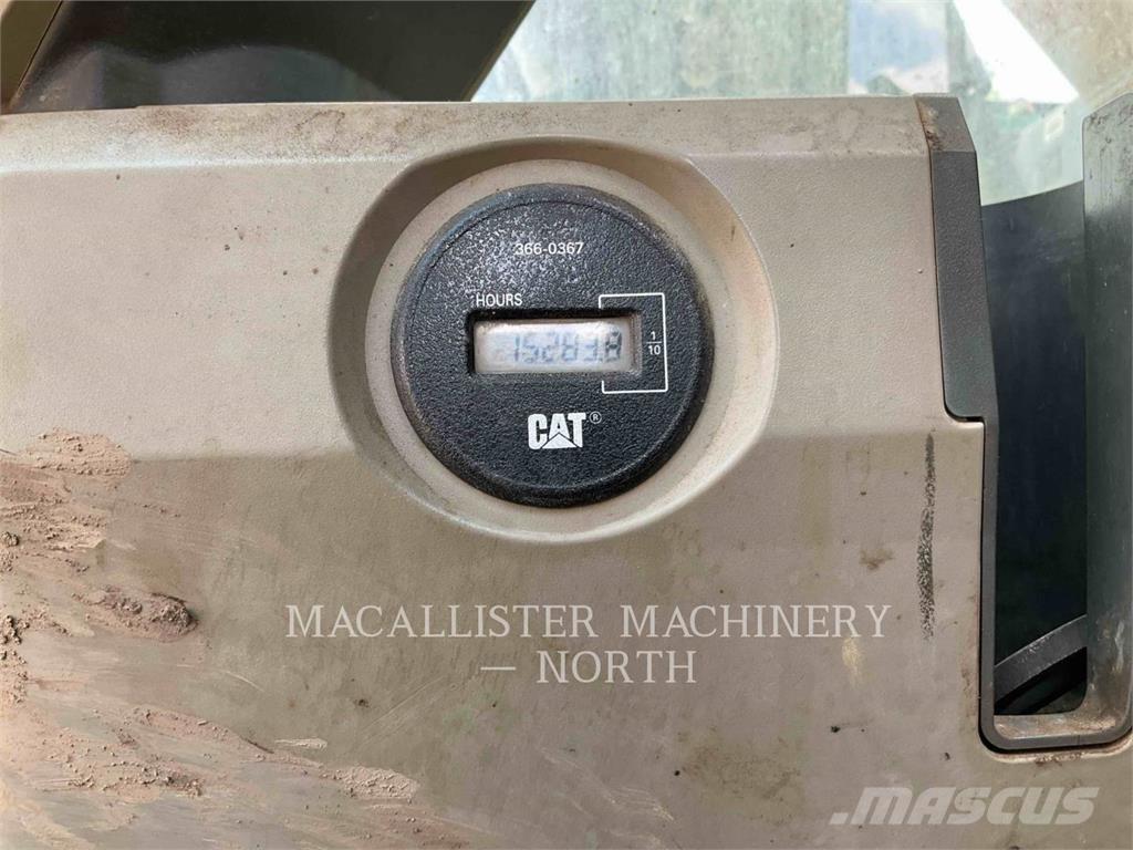 CAT 349EL حفارات زحافة