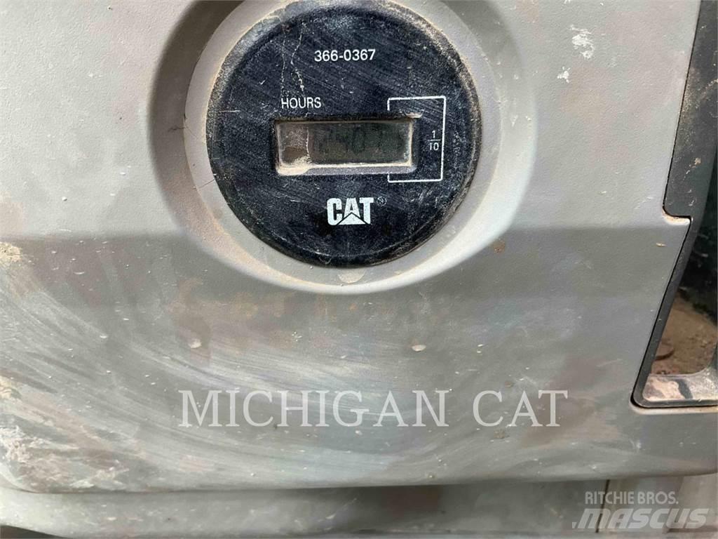 CAT 349EL Q حفارات زحافة