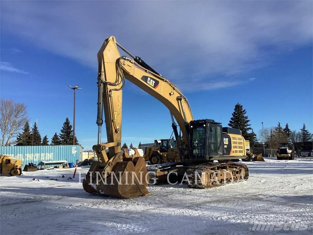 CAT 349F حفارات زحافة