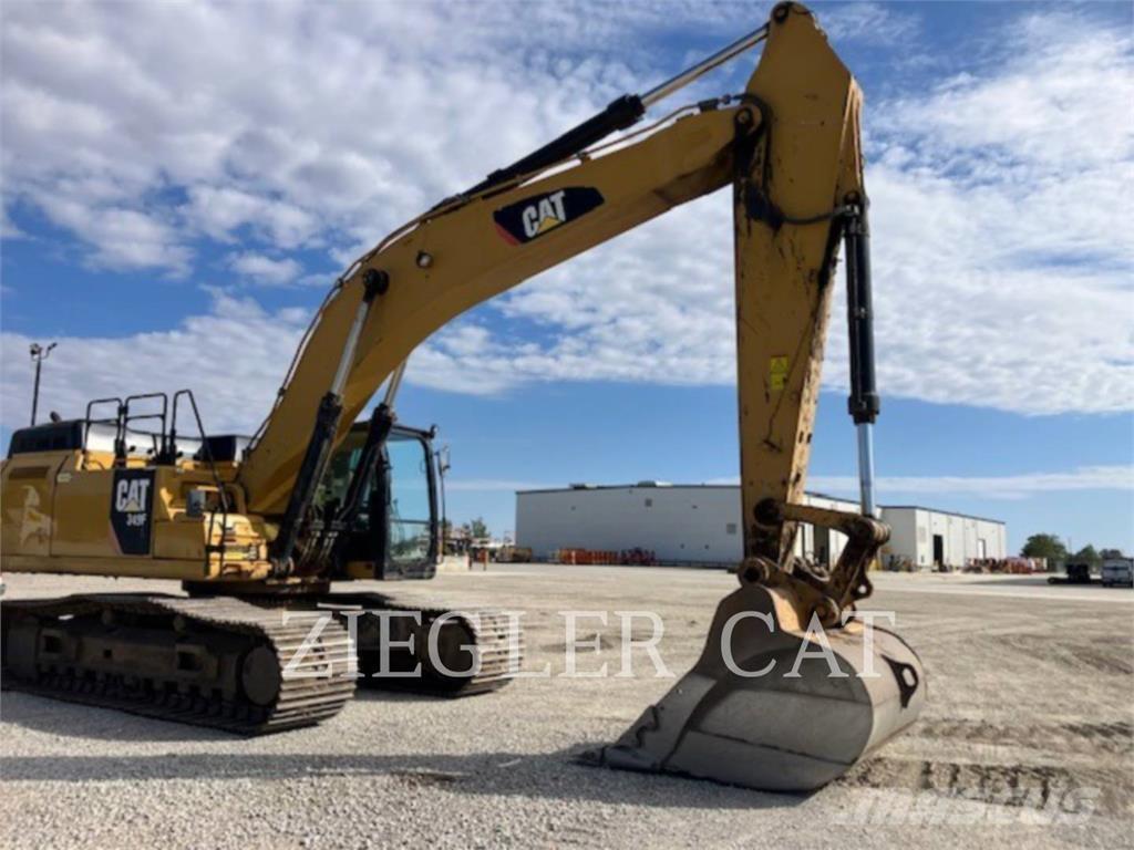 CAT 349F حفارات زحافة
