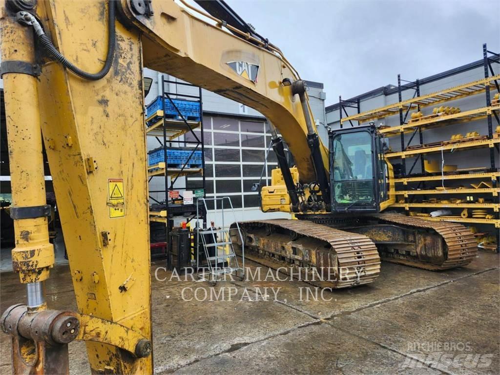 CAT 349FL حفارات زحافة