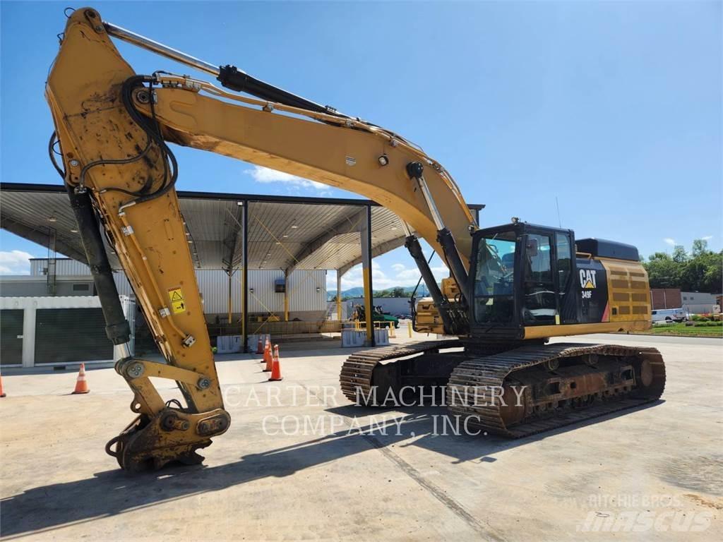 CAT 349FL حفارات زحافة