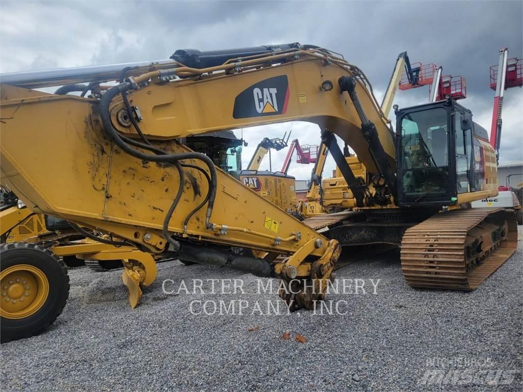 CAT 349FL حفارات زحافة
