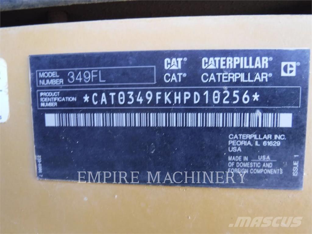 CAT 349FL حفارات زحافة