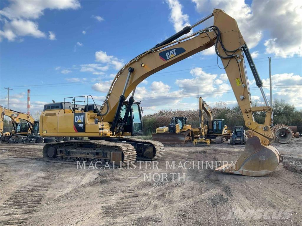 CAT 349FL حفارات زحافة