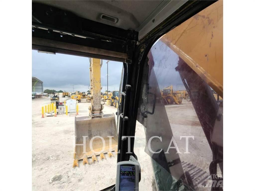 CAT 349FL TC حفارات زحافة