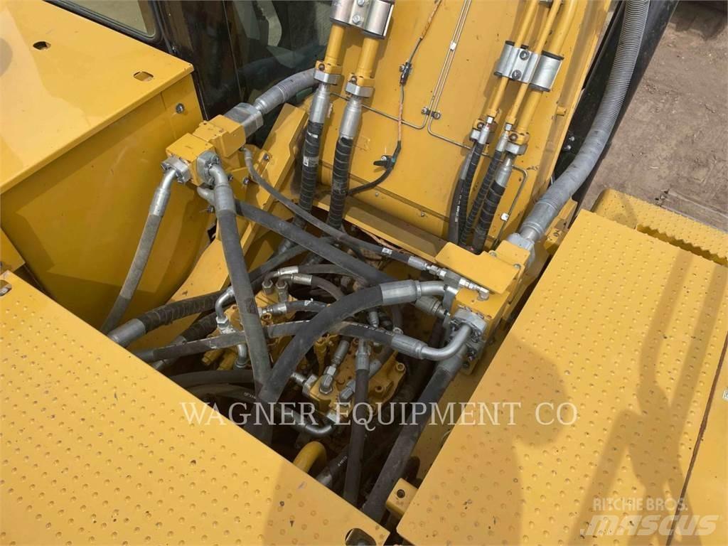 CAT 349FL TC حفارات زحافة