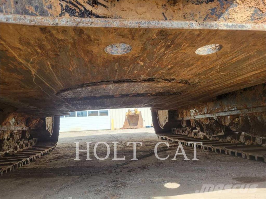 CAT 350 11 TC حفارات زحافة