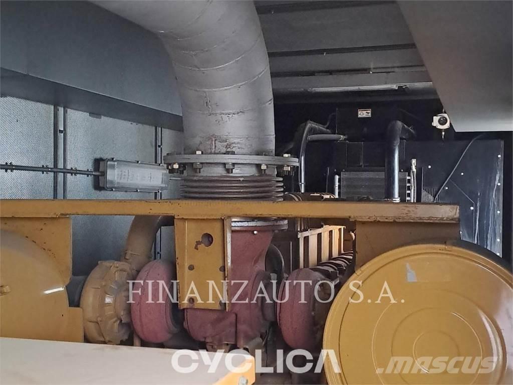 CAT 3512 مولدات أخرى