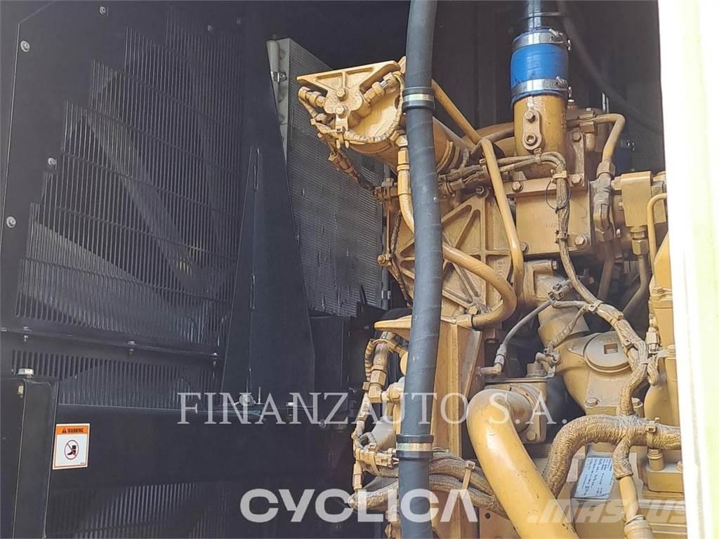 CAT 3512 مولدات أخرى