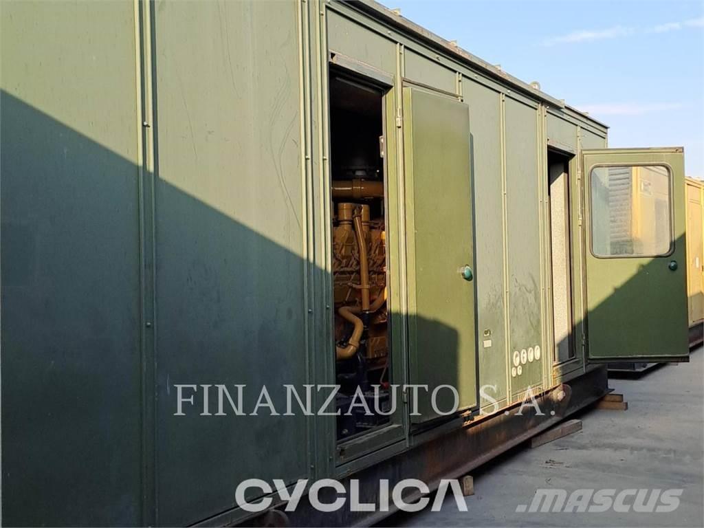 CAT 3512 مولدات أخرى