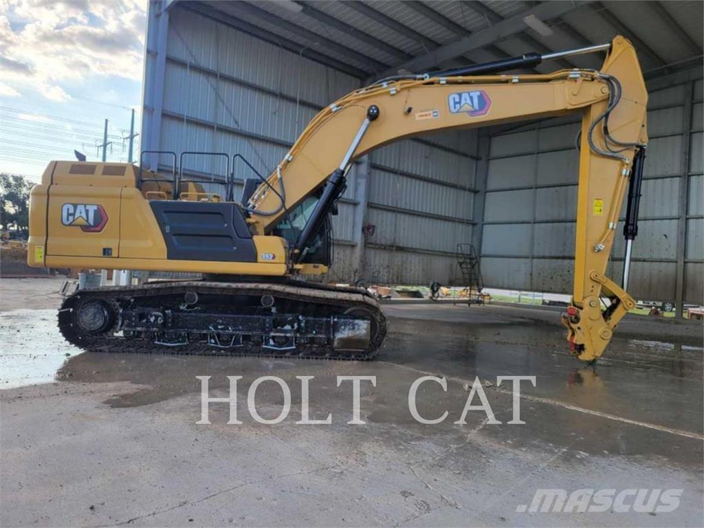 CAT 352 حفارات زحافة