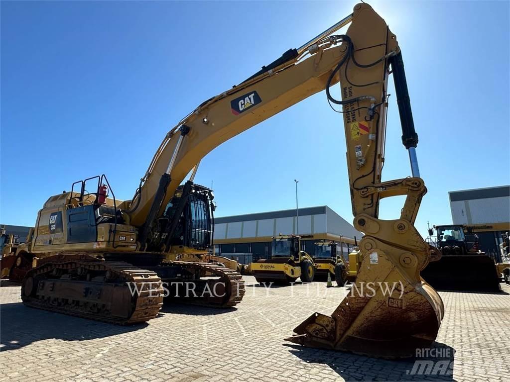 CAT 352-07 حفارات زحافة