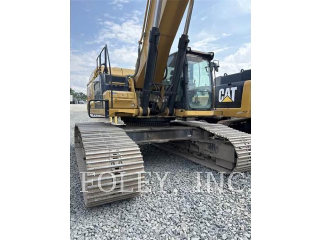 CAT 352-07LRE حفارات زحافة