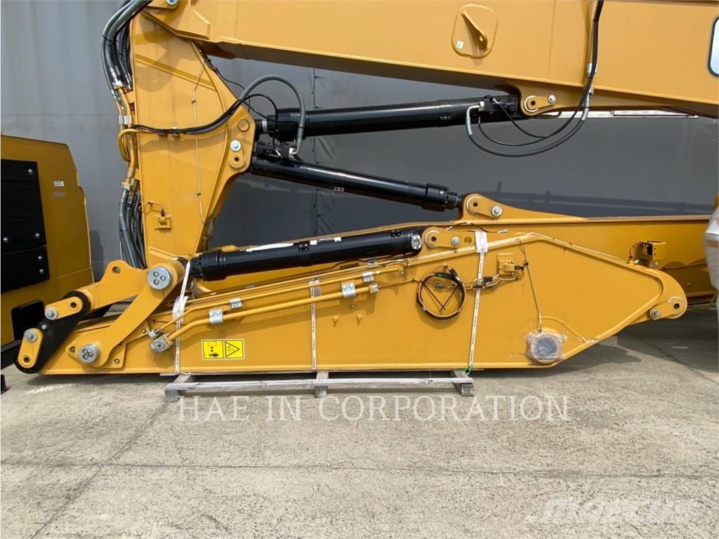CAT 352-07UHD حفارات زحافة