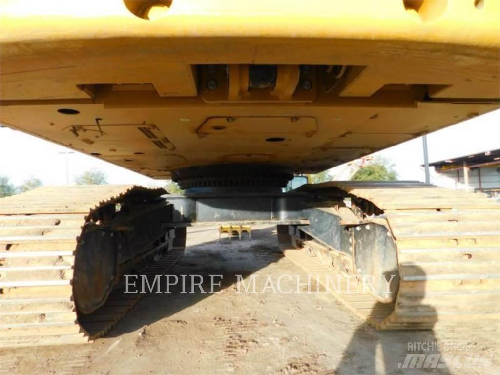 CAT 352-07VG P حفارات زحافة