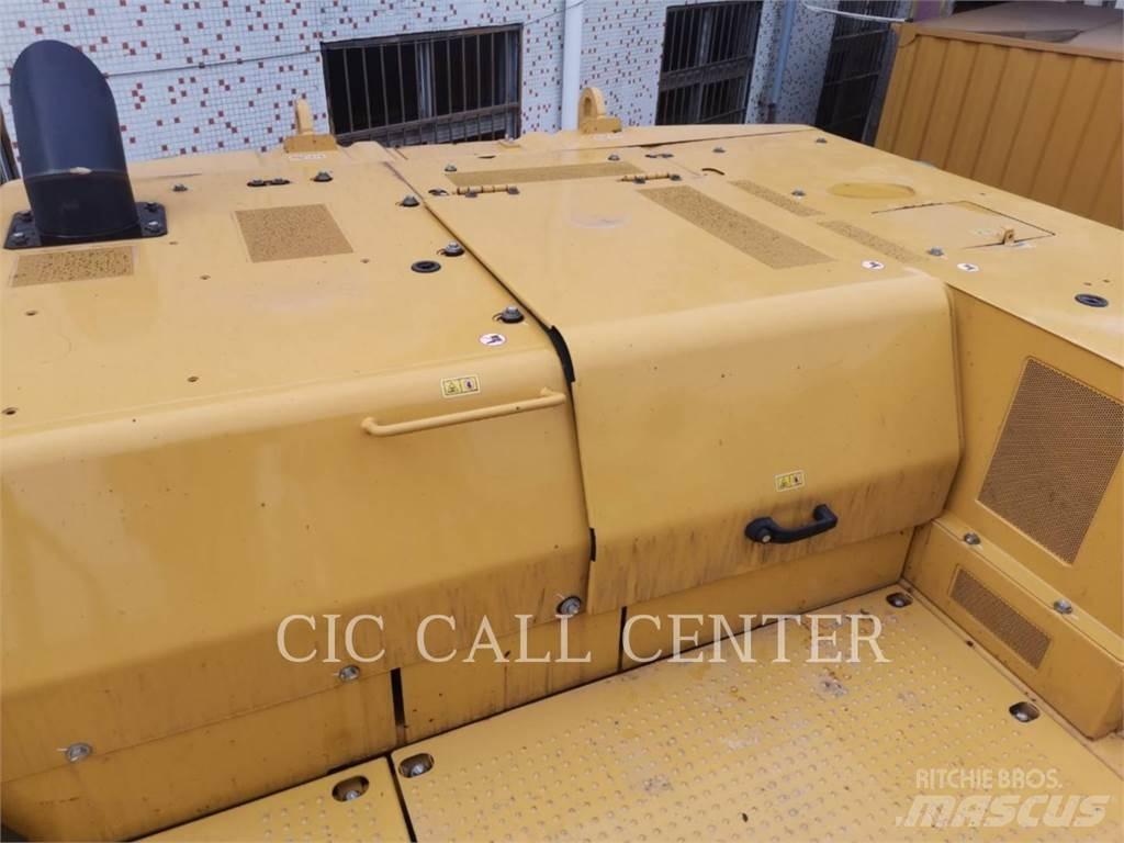 CAT 352-08FG حفارات زحافة