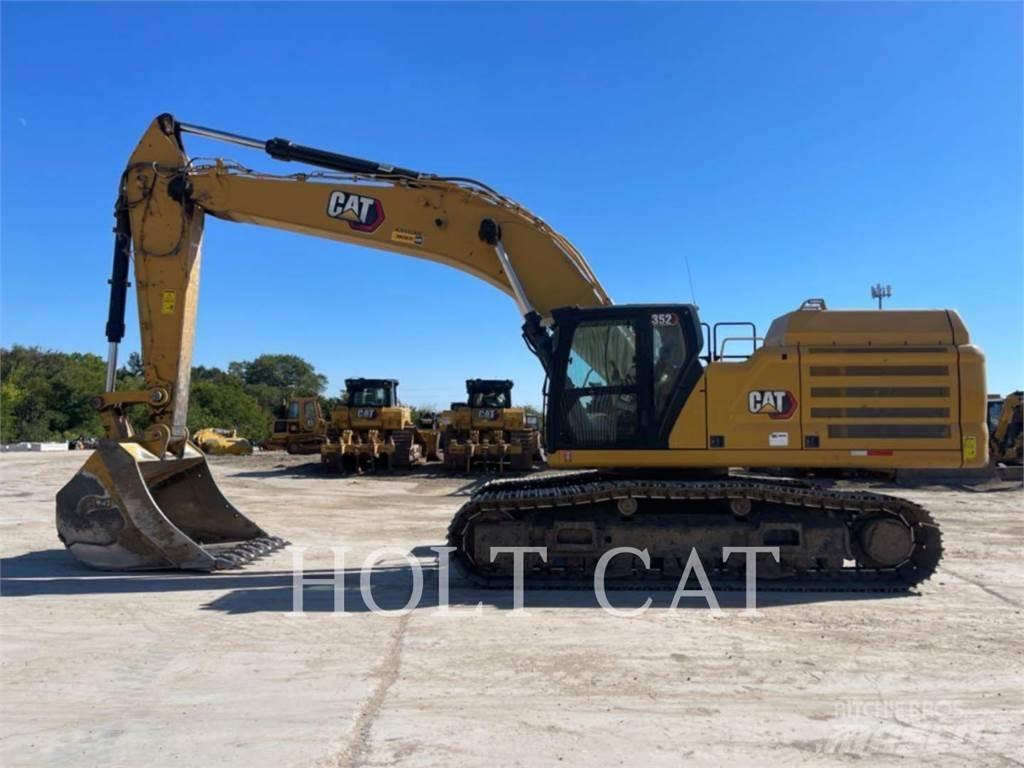 CAT 352 11 حفارات زحافة
