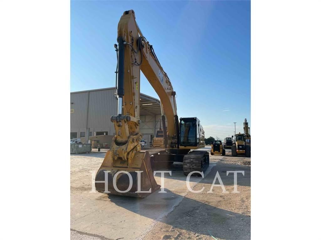 CAT 352 11 حفارات زحافة