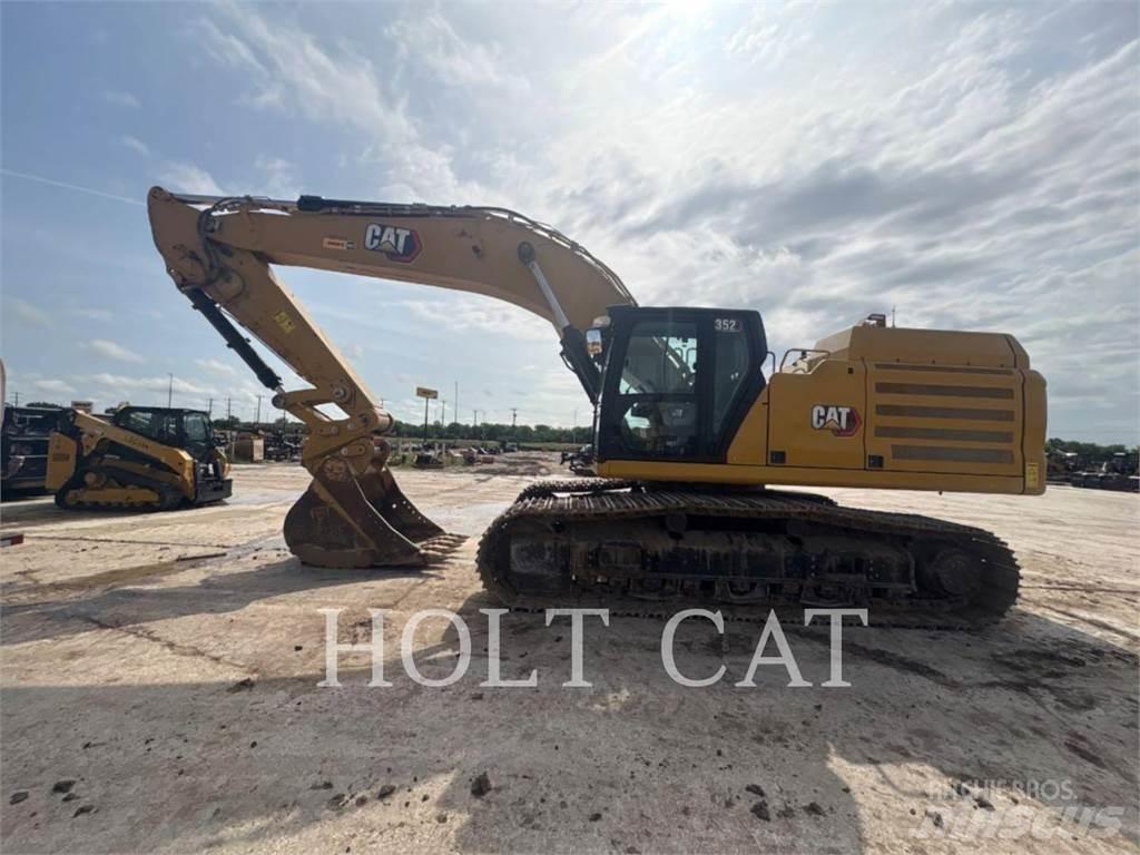 CAT 352 11 حفارات زحافة