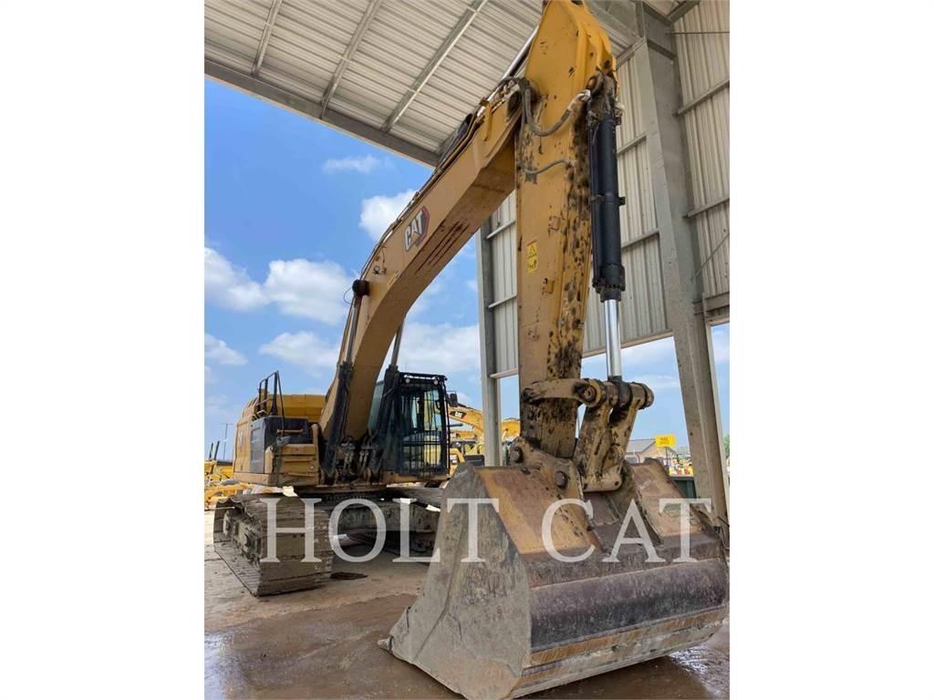 CAT 352 11 حفارات زحافة