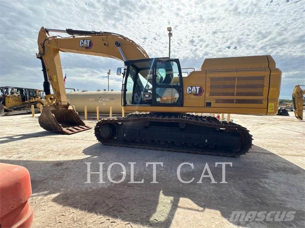 CAT 352 11 حفارات زحافة