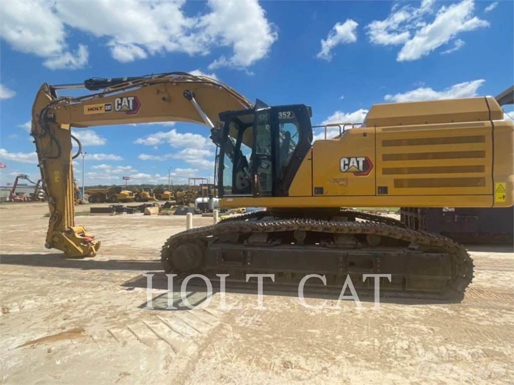 CAT 352 11 TC حفارات زحافة