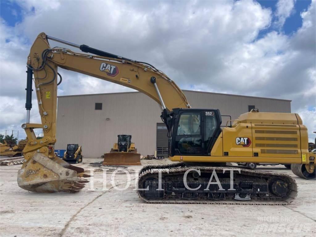 CAT 352 11 TC حفارات زحافة