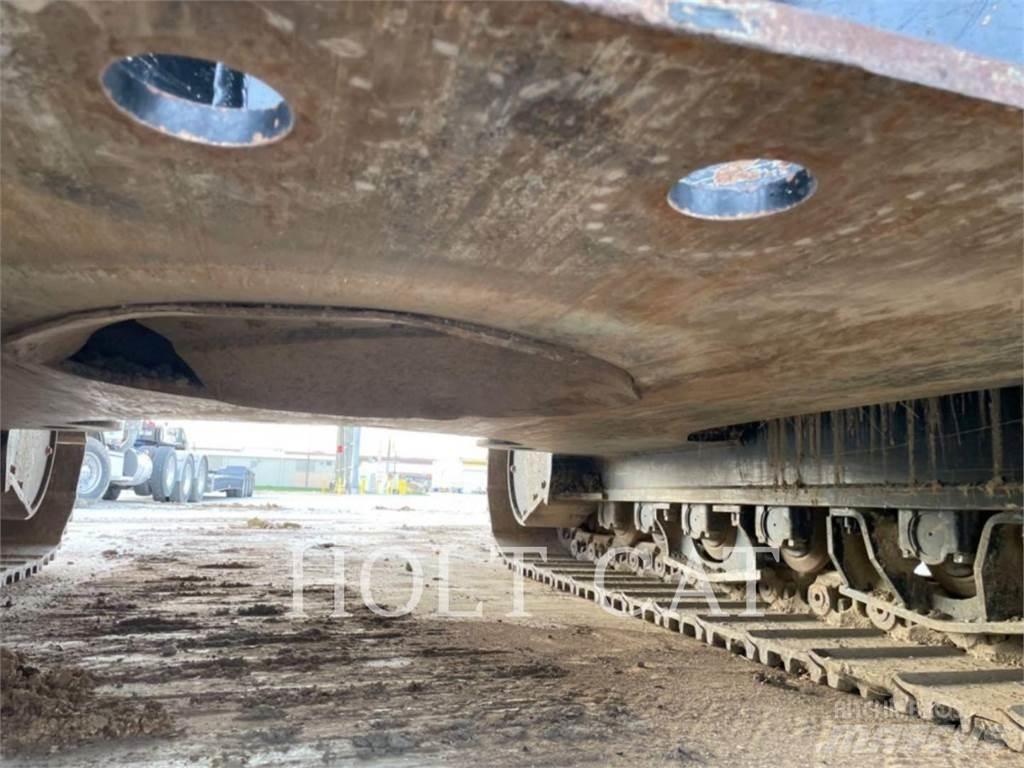 CAT 352 12 حفارات زحافة