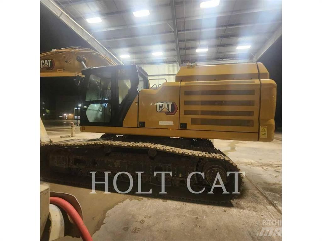 CAT 352 12 TC حفارات زحافة